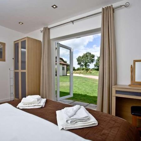 Lovely 2 Bedroom Holiday Chalet Near Sidmouth Kültér fotó